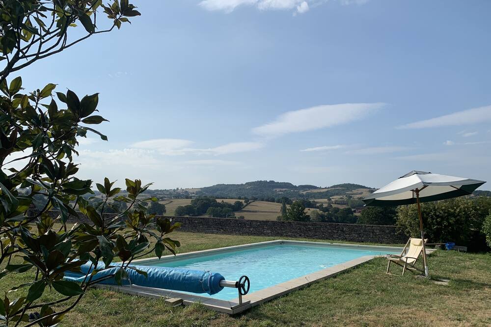 Photo of Outdoor in Saint-Martin-de-Salencey