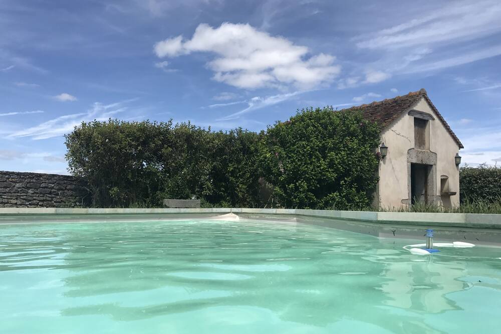 Photo of Outdoor in Saint-Martin-de-Salencey