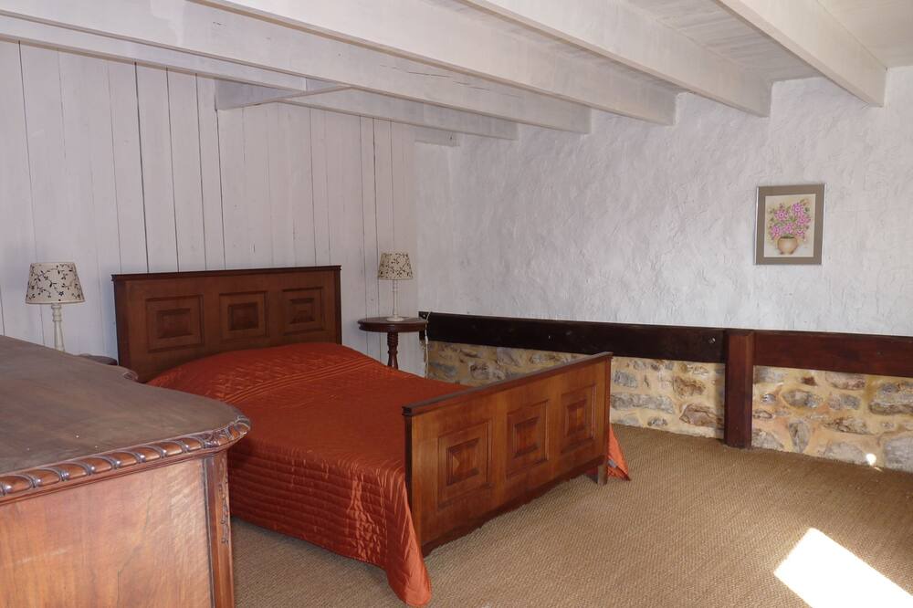 Photo of Bedroom in La Gresle