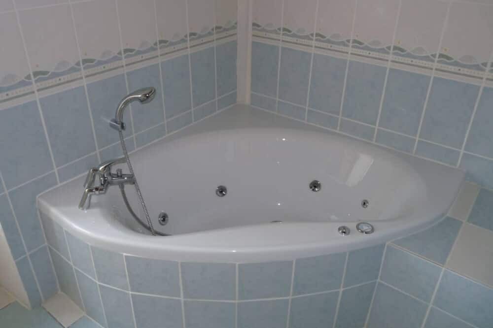 Photo of Bathroom in La Gresle