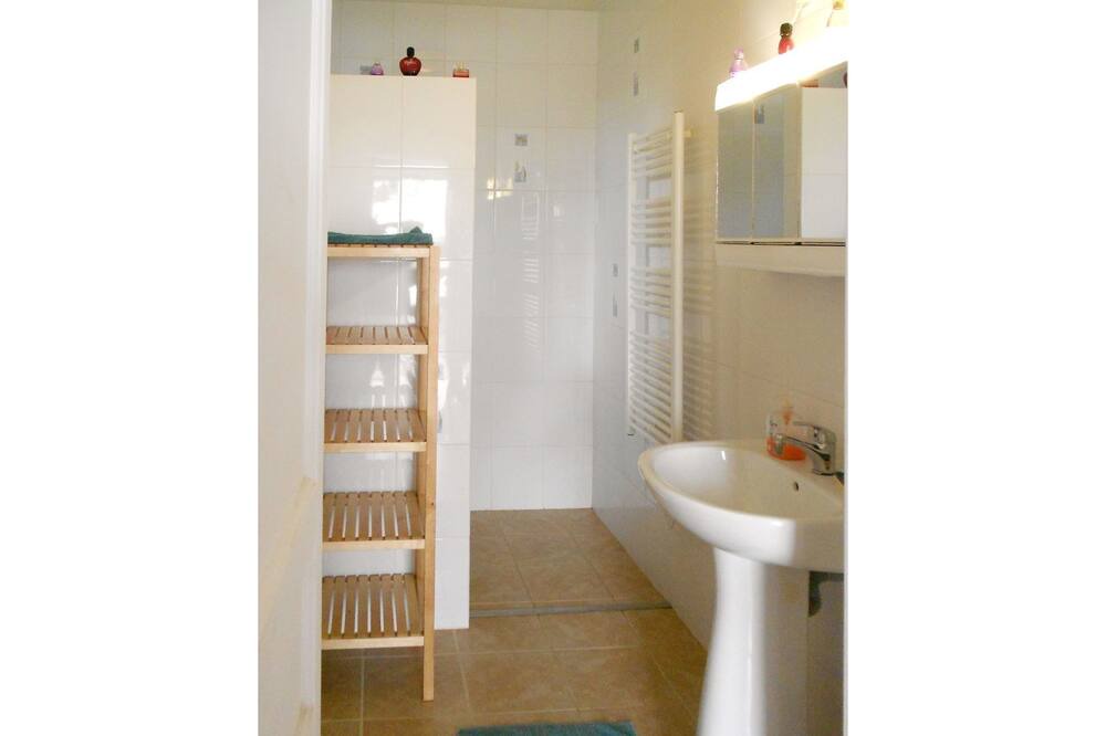 Photo of Bathroom in Ternant