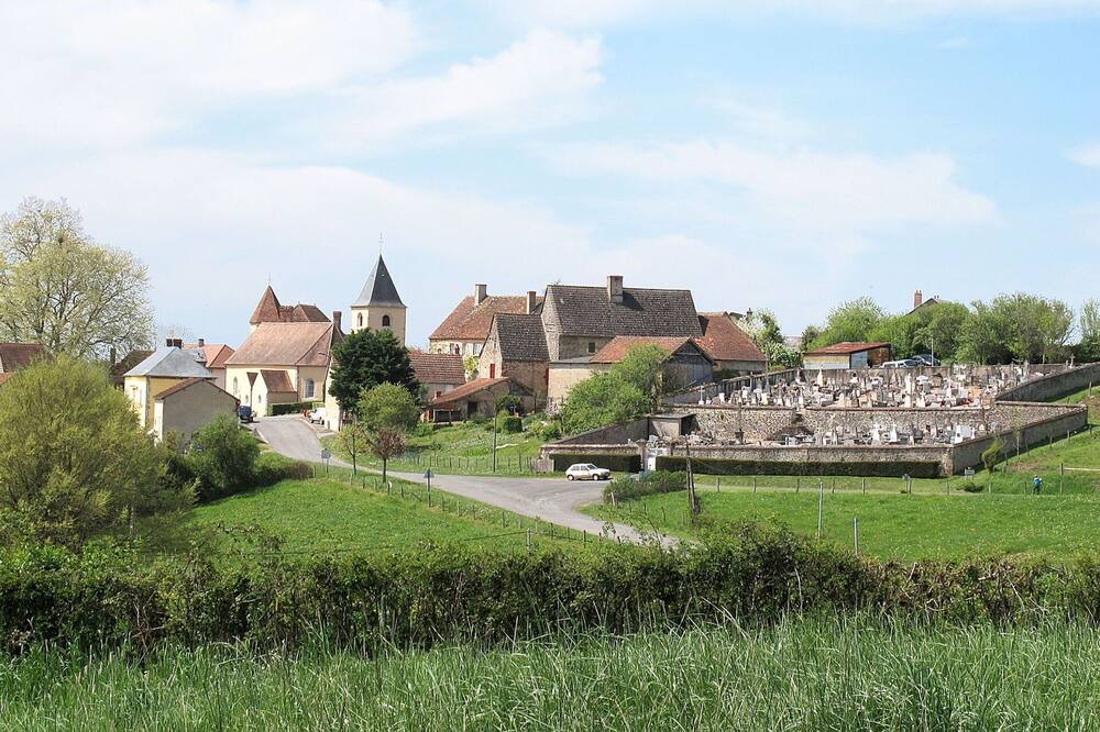 Photo of Others in Ternant
