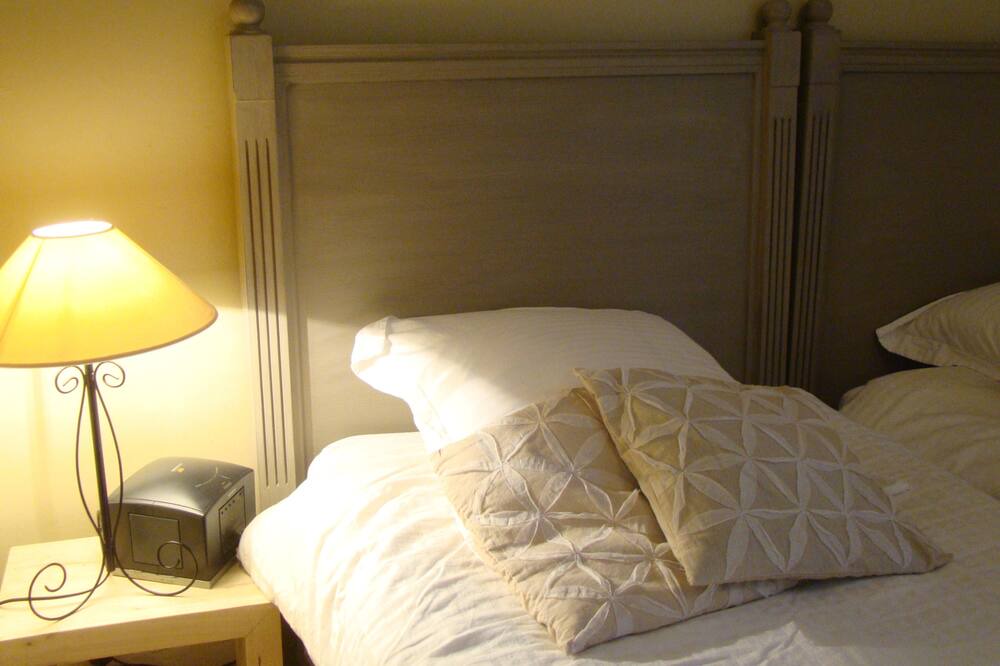 Photo of Bedroom in Saint-Jean-Baptiste