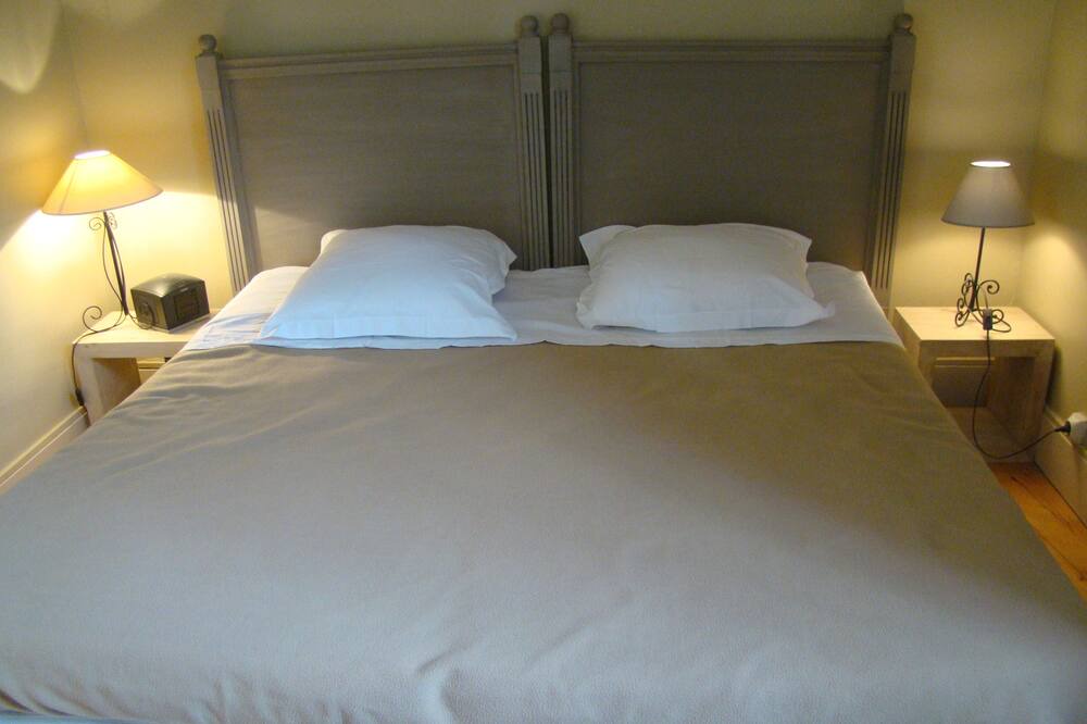 Photo of Bedroom in Saint-Jean-Baptiste