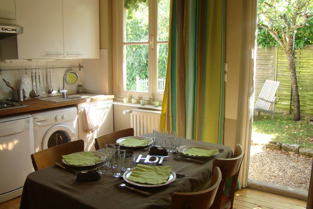 Photo of Kitchen in Saint-Jean-Baptiste