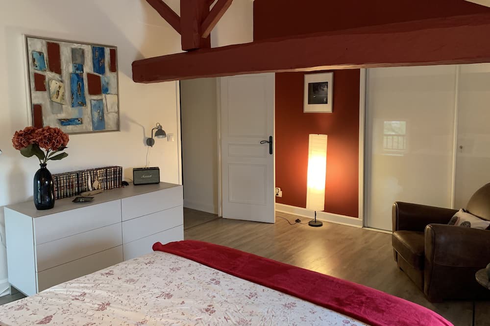 Photo of Bedroom in Genissieux