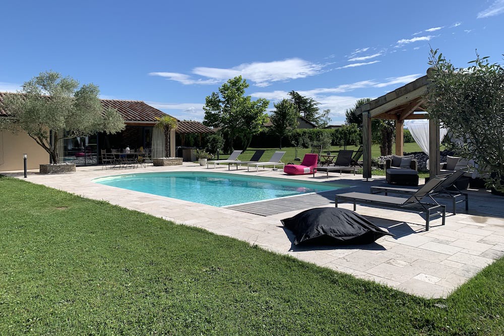 Photo of Outdoor in Genissieux