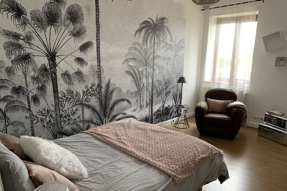 Photo of Bedroom in Genissieux