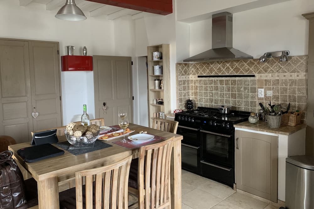 Photo of Kitchen in Genissieux