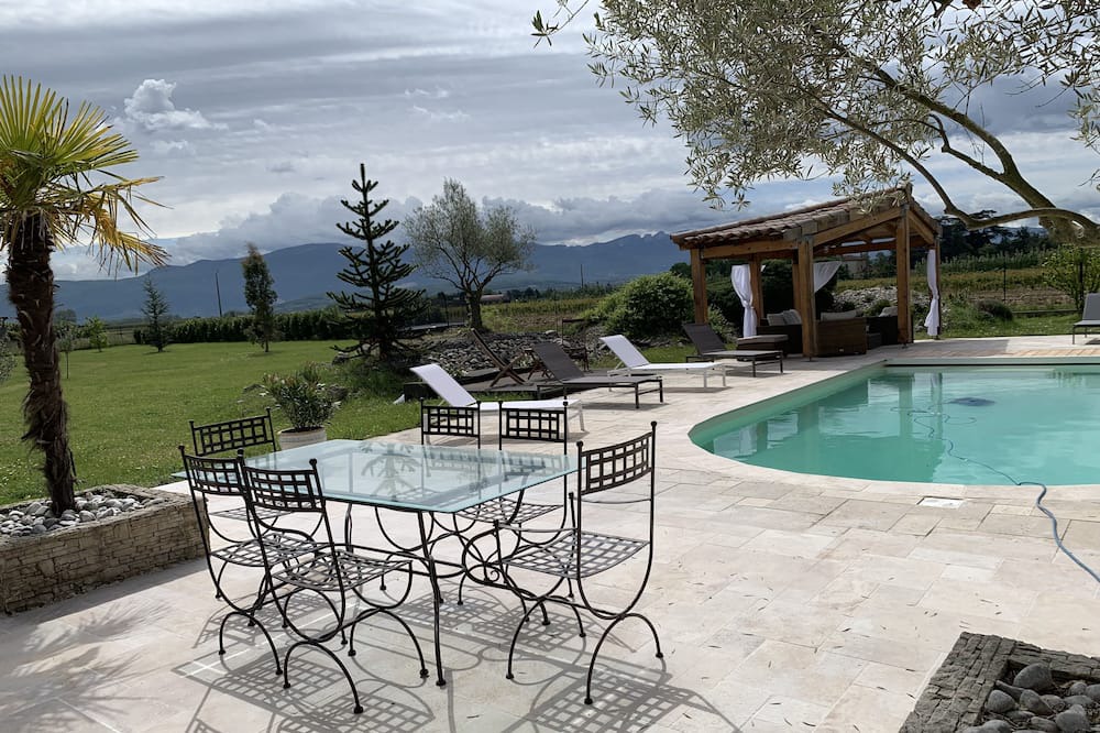 Photo of Outdoor in Genissieux