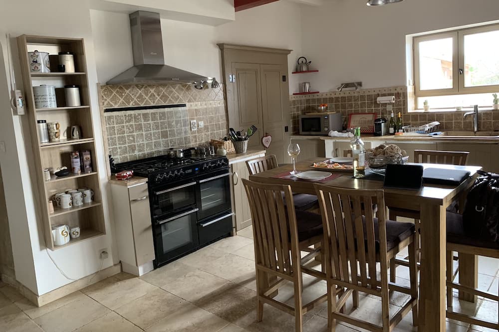 Photo of Kitchen in Genissieux