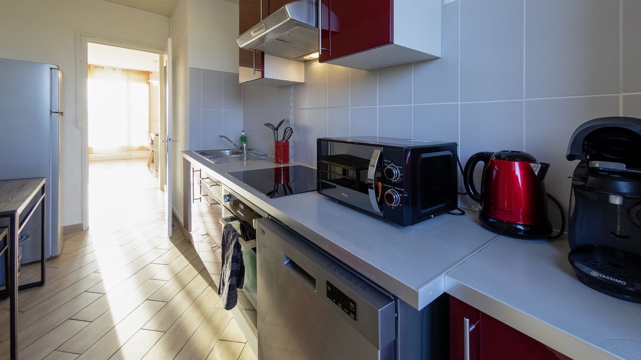 Photo of Kitchen in Ep 21 - Saint-Paul