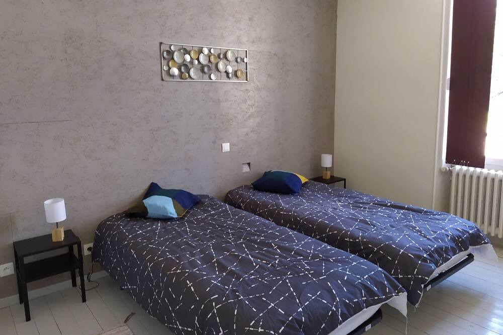 Photo of Bedroom in Varzy