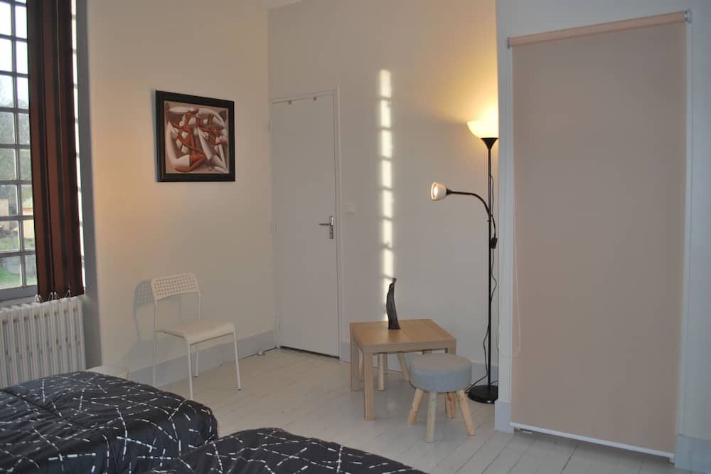 Photo of Bedroom in Varzy