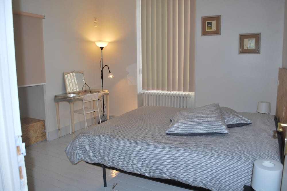Photo of Bedroom in Varzy