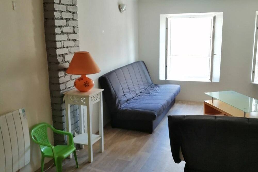 Photo of Livingroom in Mirecourt