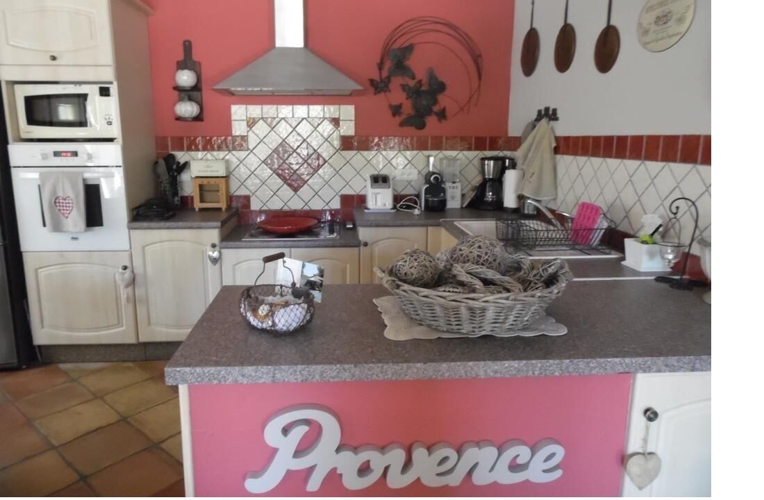 Photo of Kitchen in Venasque