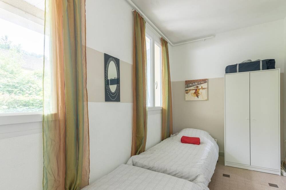 Photo of Bedroom in Cuzy