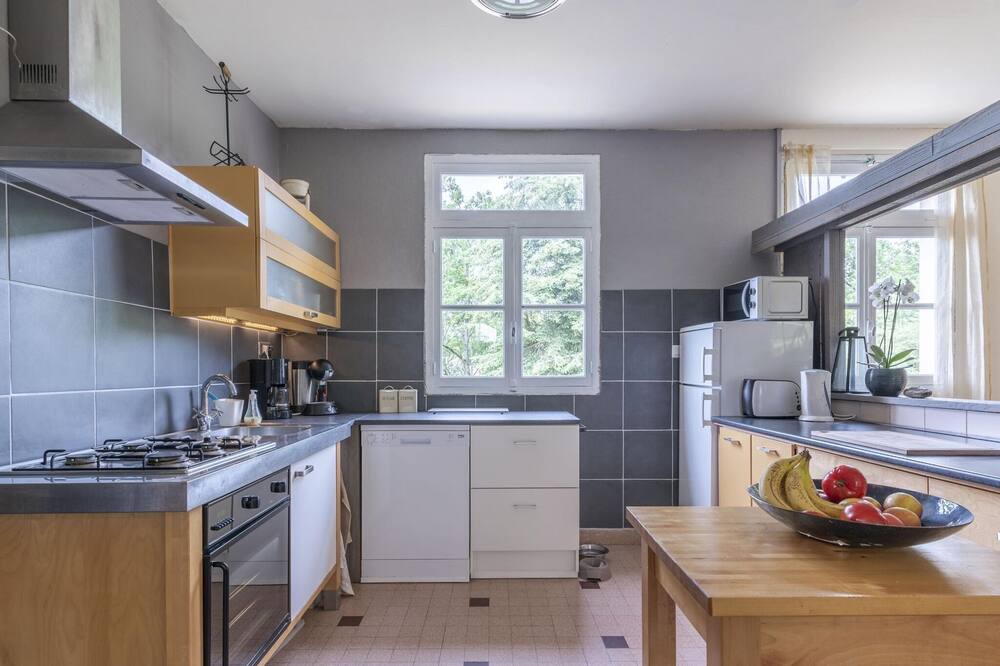 Photo of Kitchen in Cuzy