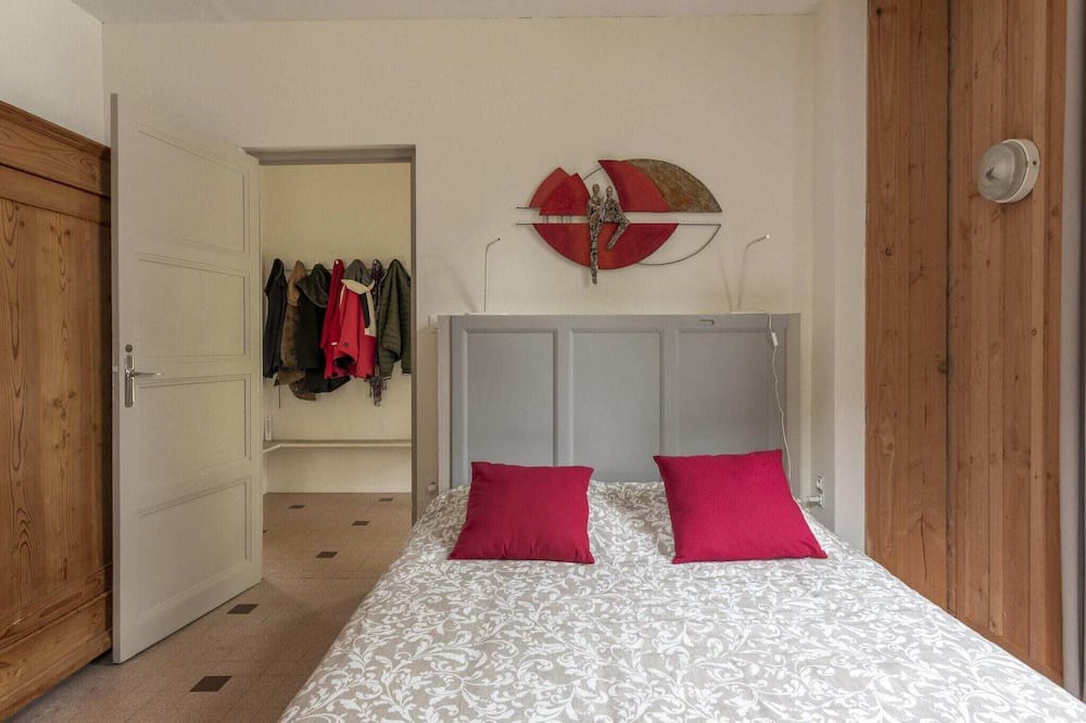 Photo of Bedroom in Cuzy