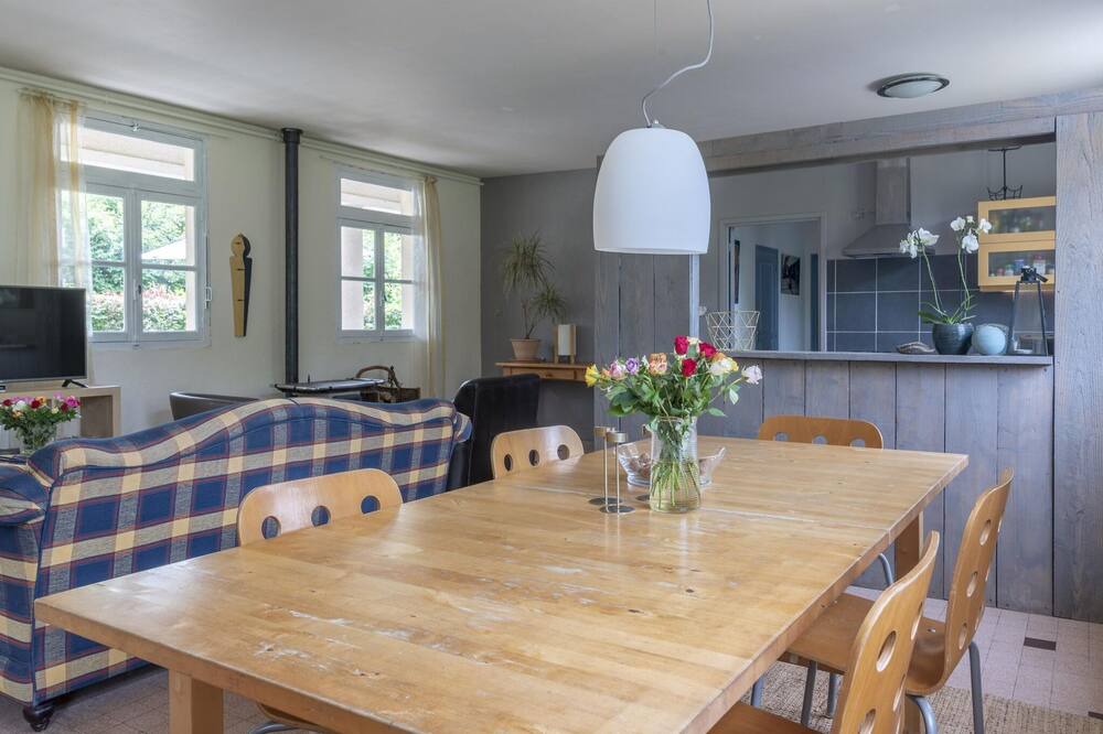 Photo of Livingroom in Cuzy