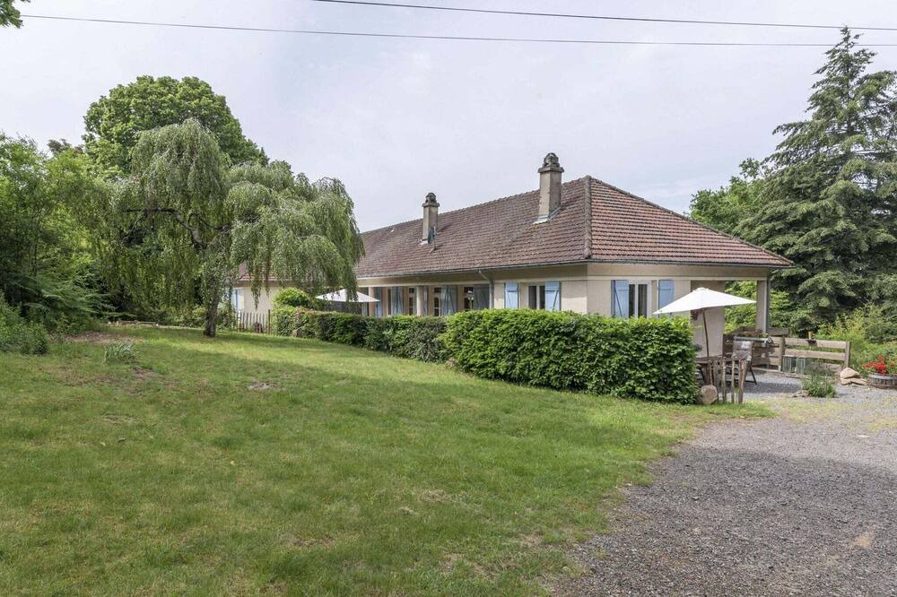 Photo of Outdoor in Cuzy