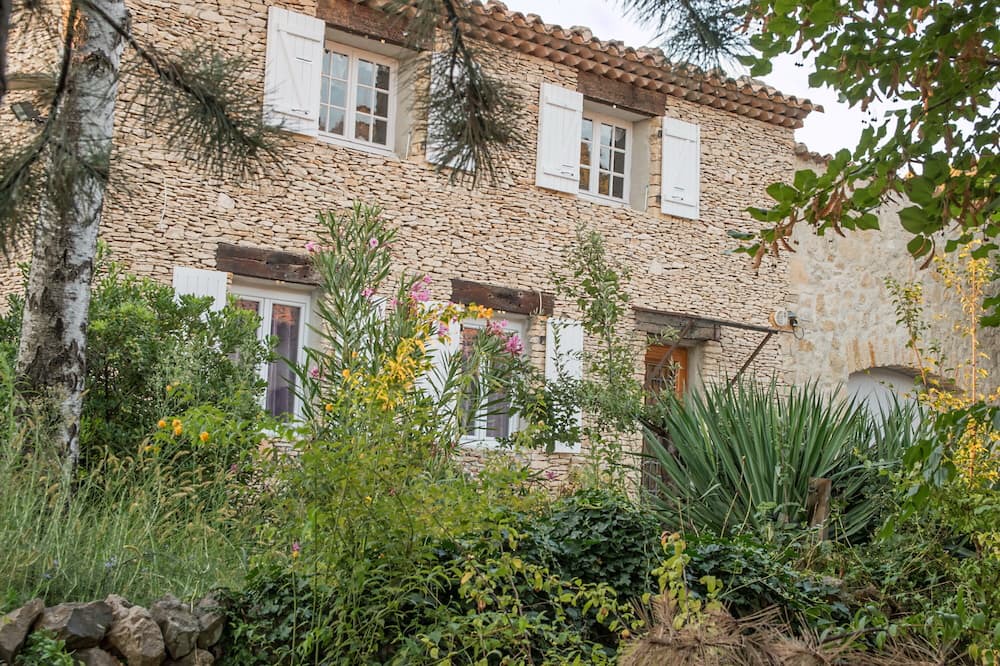 Photo of Outdoor in Mollans-sur-Ouveze