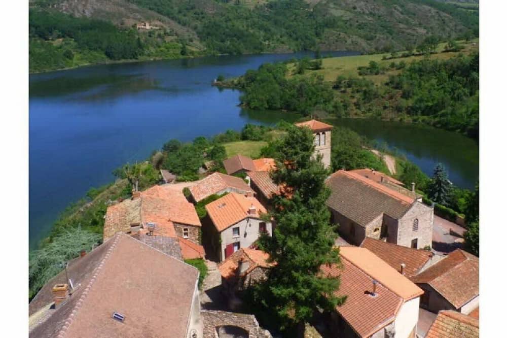 Photo of Outdoor in Saint-Jean-Saint-Maurice-sur-Loire
