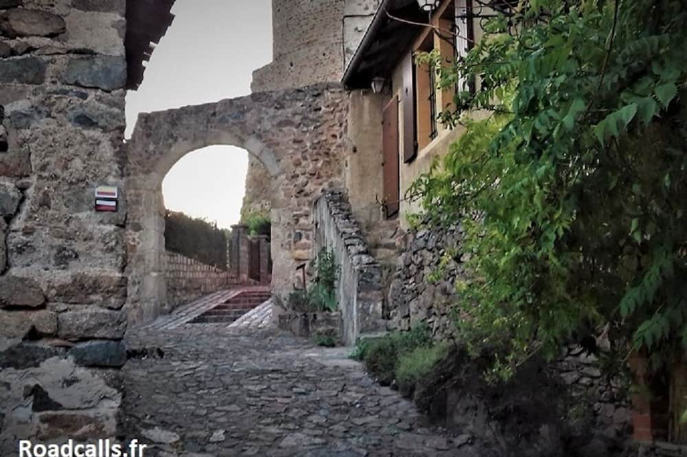 Photo of Outdoor in Saint-Jean-Saint-Maurice-sur-Loire