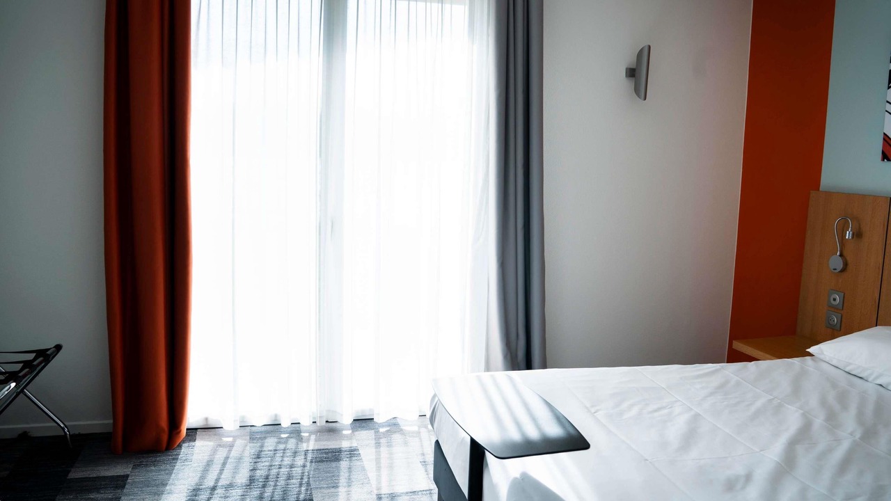 Photo of Bedroom in Bourbon-Lancy