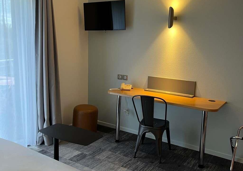 Photo of Bedroom in Bourbon-Lancy