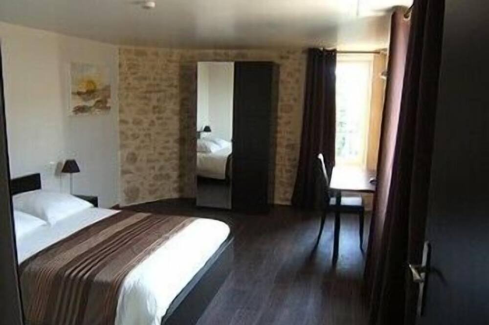 Photo of Bedroom in Saint-Amour