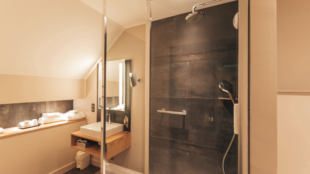 Photo of Bathroom in Dracy-le-Fort