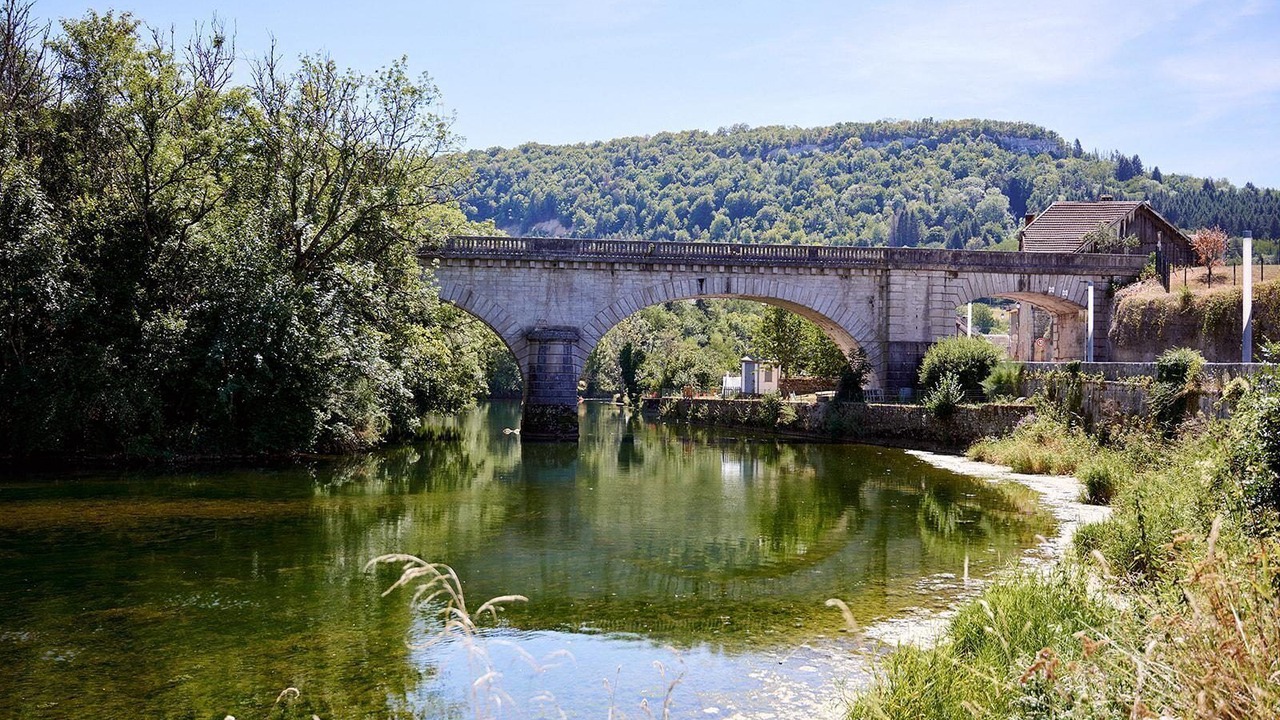Photo of Others in Ornans