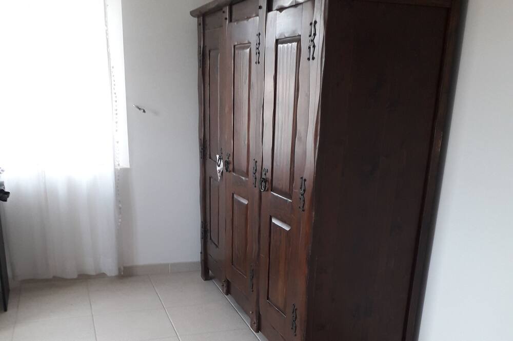 Photo of Bedroom in Caromb