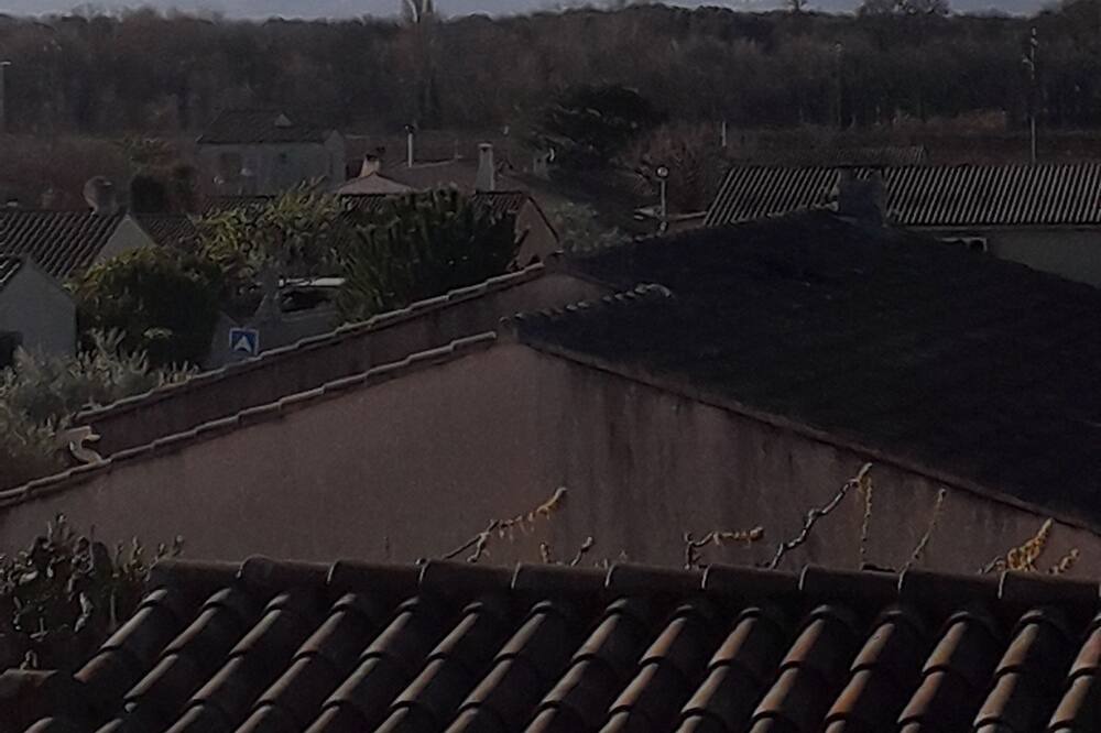 Photo of Outdoor in Caromb