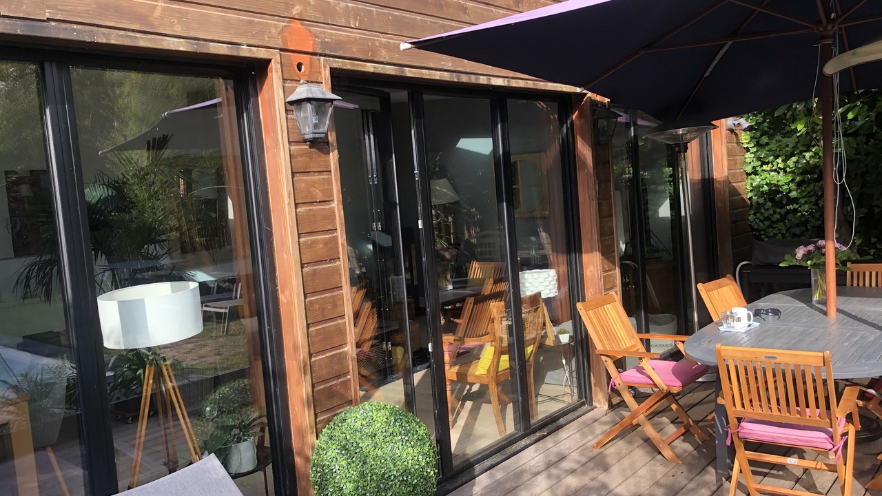 Photo of Outdoor in Jules Verne