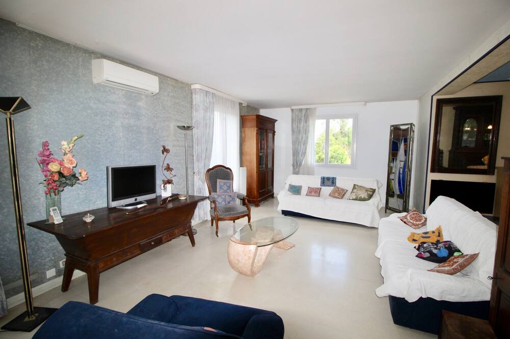 Photo of Bedroom in Toulaud