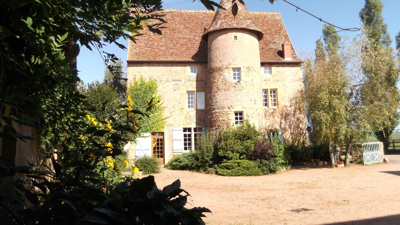 Photo of Outdoor in Poisson