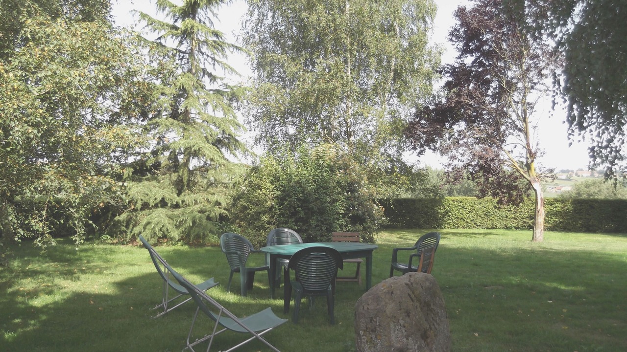 Photo of Outdoor in Poisson