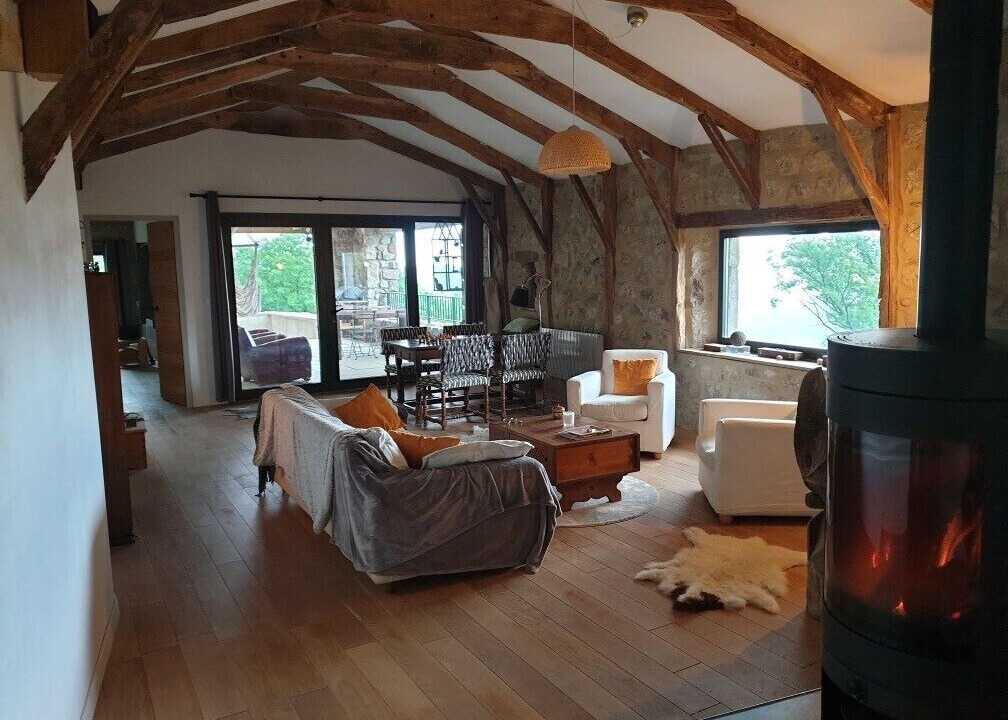 Photo of Livingroom in Labastide-sur-Besorgues