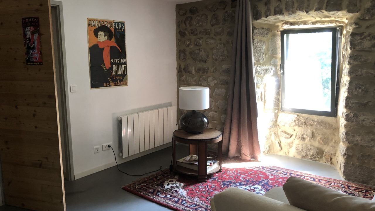 Photo of Livingroom in Labastide-sur-Besorgues