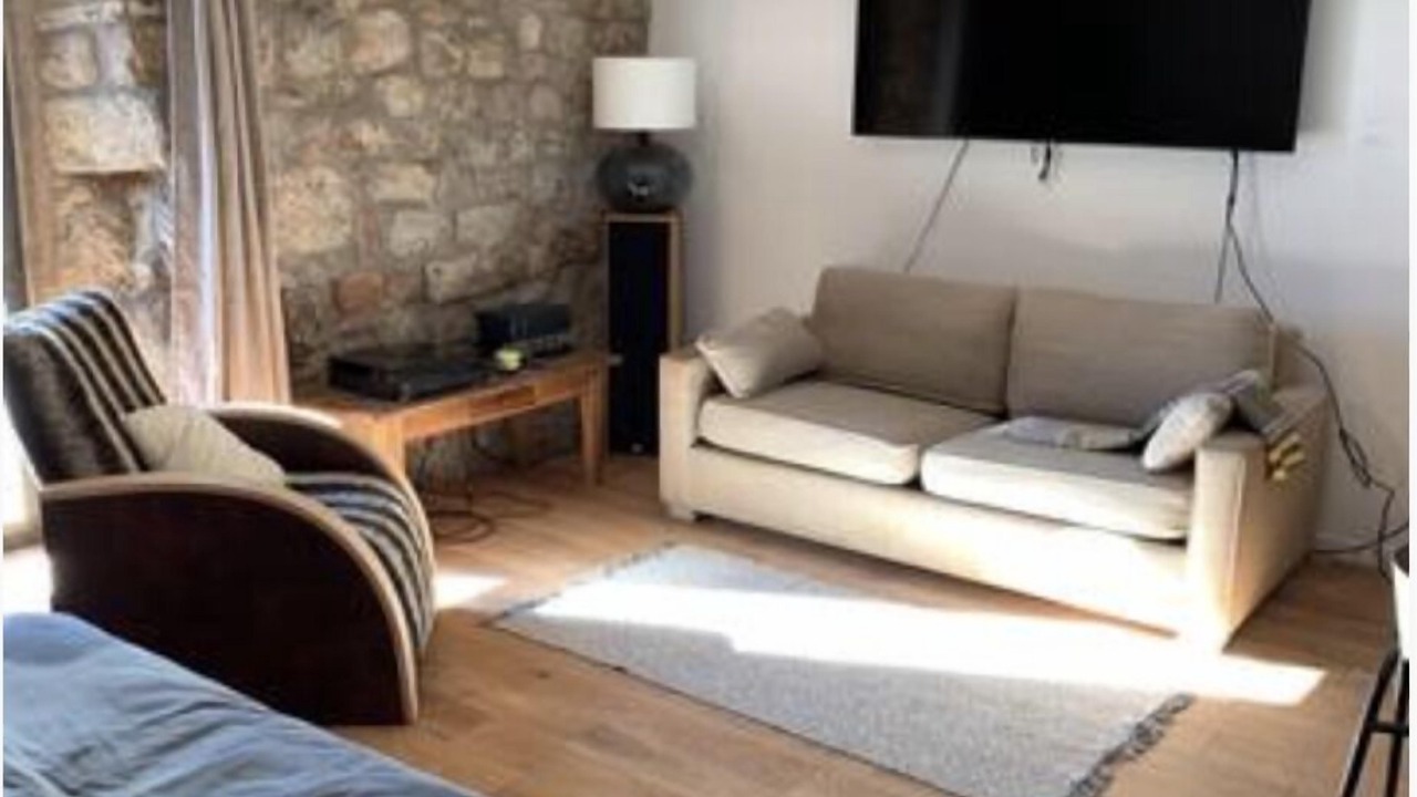 Photo of Livingroom in Labastide-sur-Besorgues