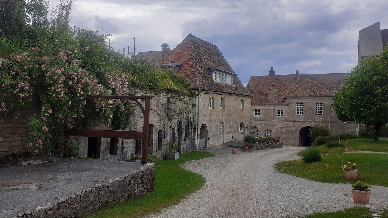 Photo of Buildings in Salins-les-Bains