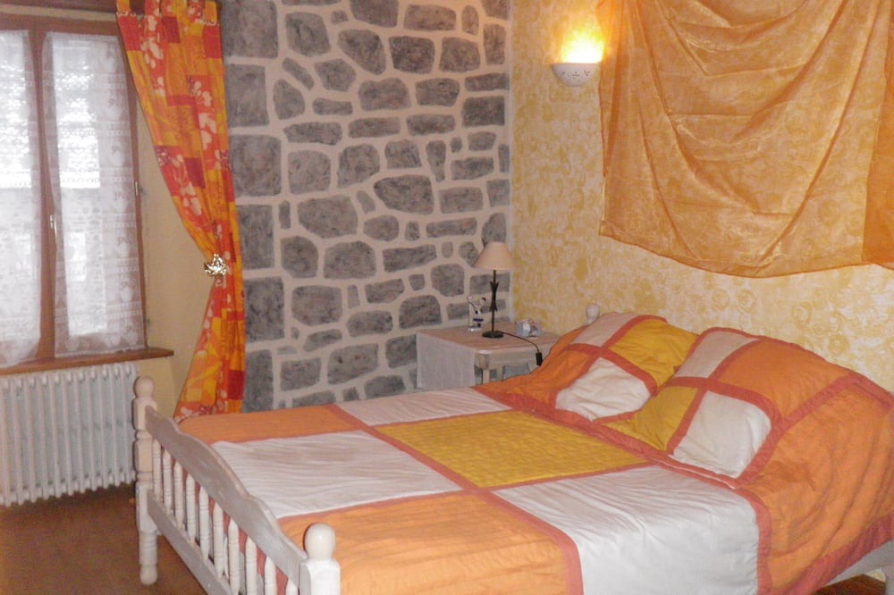 Photo of Bedroom in Peyrusse