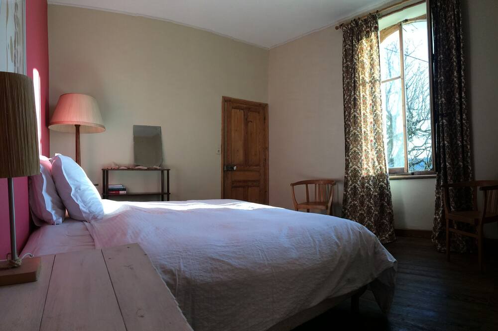 Photo of Bedroom in Visan