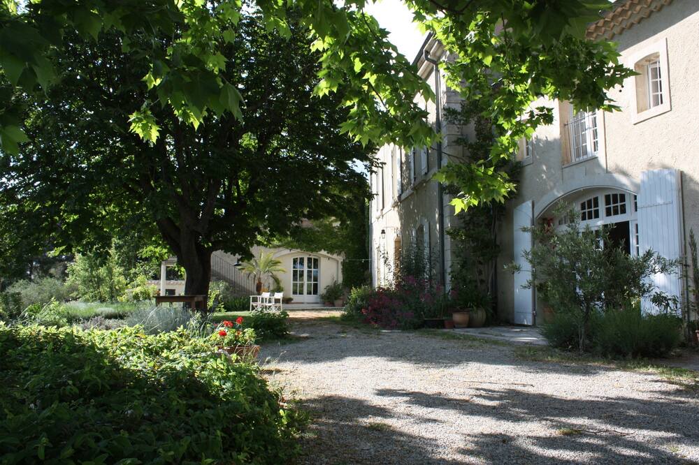 Photo of Outdoor in Visan