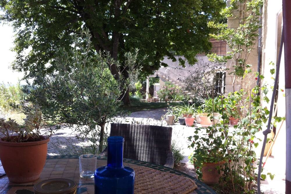 Photo of Patio Balcony in Visan