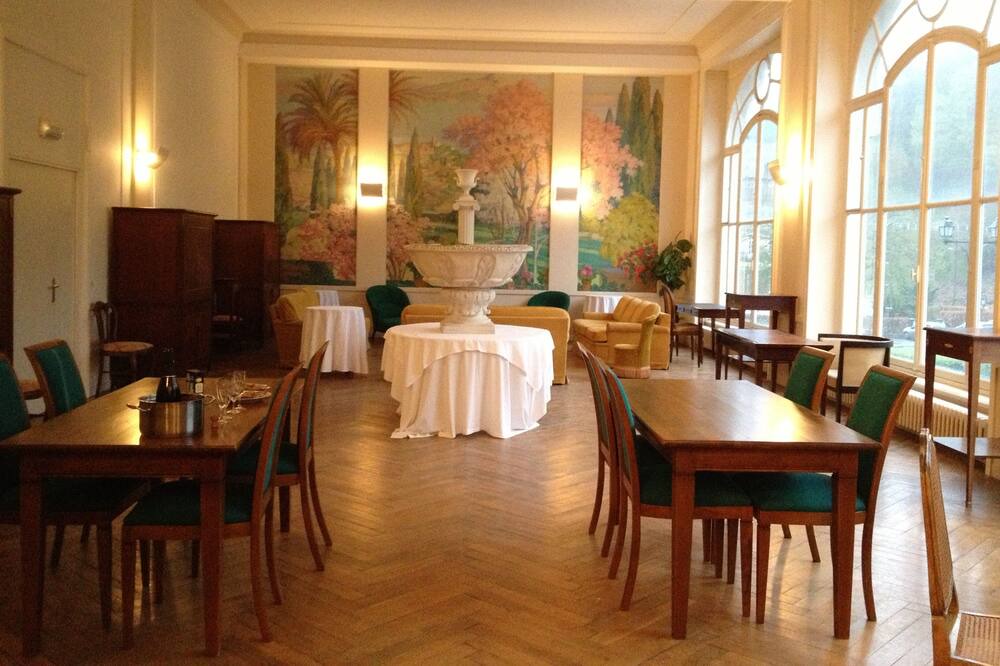 Photo of Bedroom in Plombieres-les-Bains