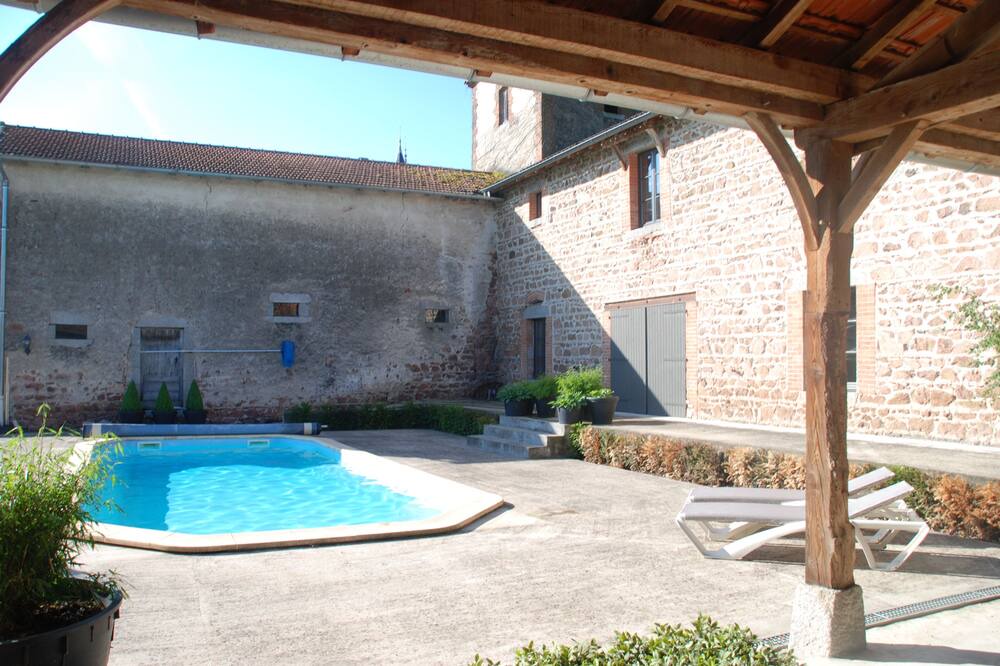 Photo of Outdoor in La Pacaudiere